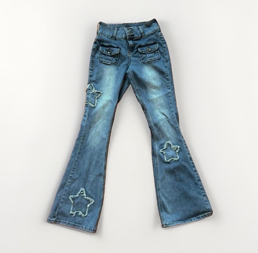 Hot Topic Y2K Jeans Women’s Size 5 Flare Star Distressed Stretch Denim 33"